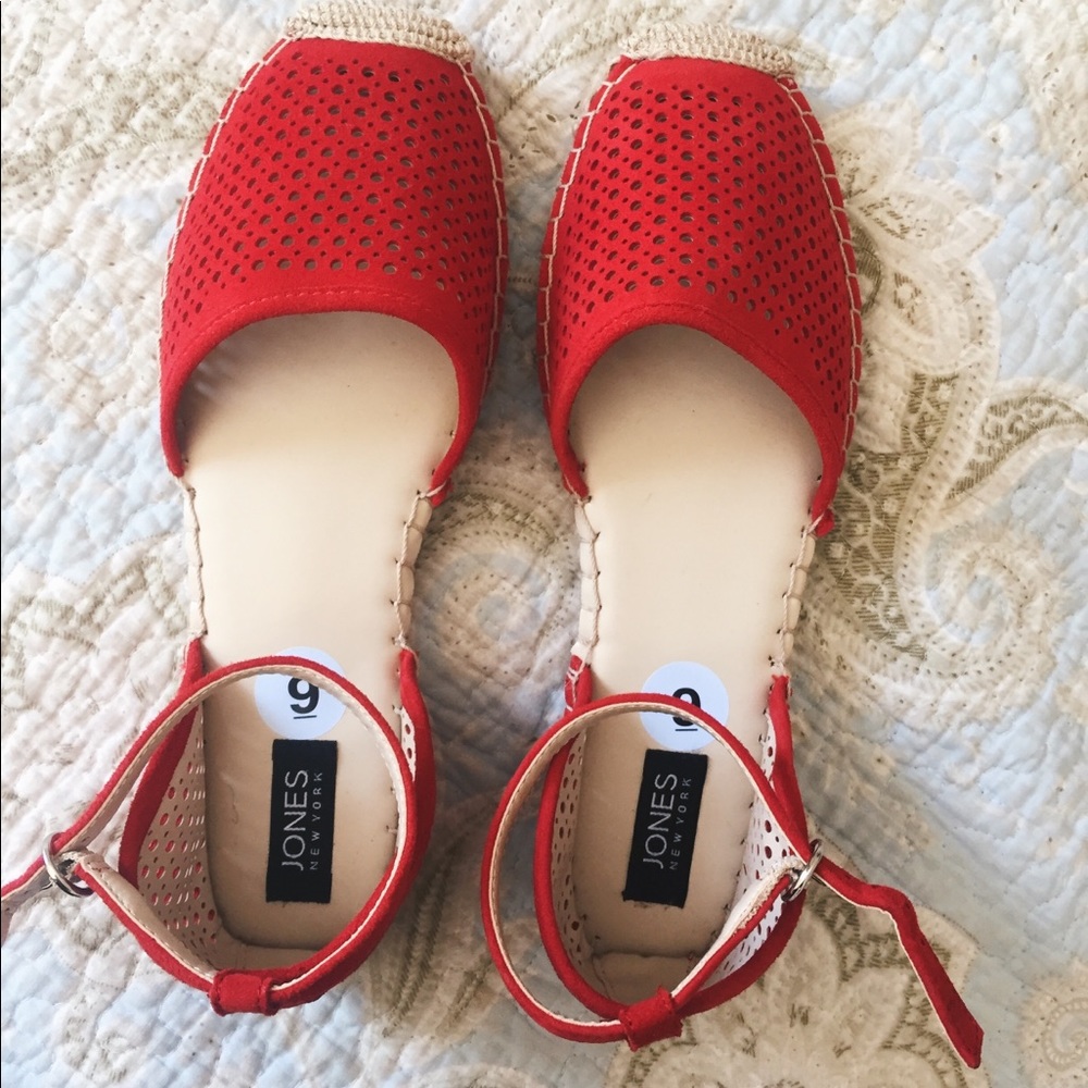 ✨NEW CHERRY RED ESPADRILLES✨ 🍒